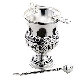 Accesorios para bendición: Acetre e hisopo latón cincelado a mano