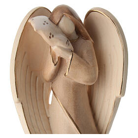 Angel with glossy natural finish in Val Gardena wood