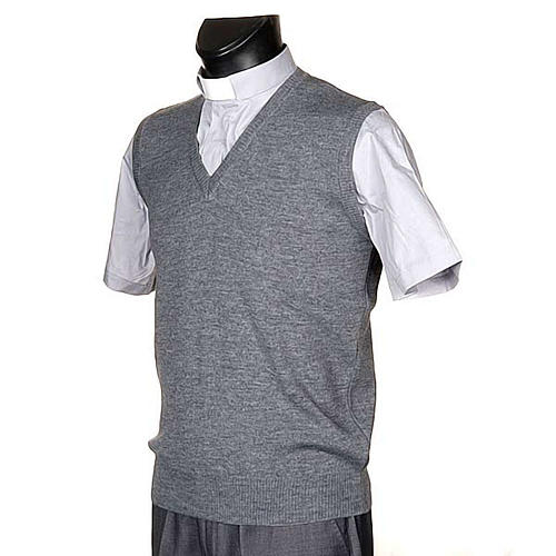 V-neck light grey waistcoat 2