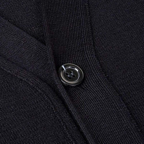 Casaco de malha lã com botões preto 3