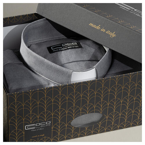 Collarhemd mit Langarm aus leicht zu bügelnden Baumwoll-Polyester-Mischgewebe mit Diagonalmuster in der Farbe Grau Cococler 6
