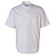 Weißes einfarbiges Collar-Hemd mit kurzen Ärmeln Cococler s1