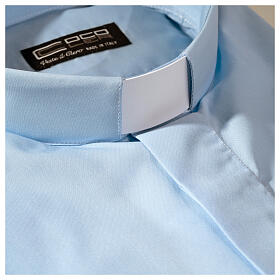 Himmelblaues einfarbiges Collar-Hemd mit kurzen Ärmeln Cococler