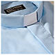 Himmelblaues einfarbiges Collar-Hemd mit kurzen Ärmeln Cococler s2