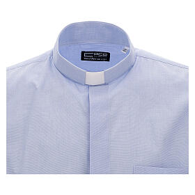 Short sleeved shirt, clergy collar, light blue fil à fil fabric
