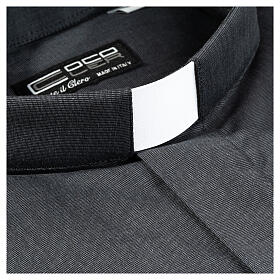 Short sleeved shirt, clergy collar, dark grey fil à fil fabric Cococler
