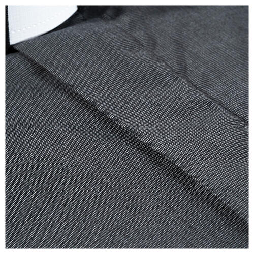 Short sleeved shirt, clergy collar, dark grey fil à fil fabric Cococler 4
