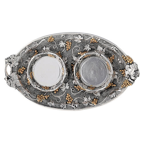 Glass cruets water and wine with gold silver tray 4