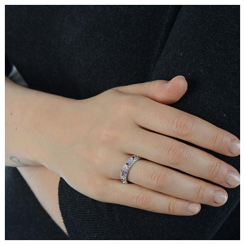 Zehner-Ring von AMEN aus rhodiniertem 925er Silber mit rosafarbenen Zirkonen 4