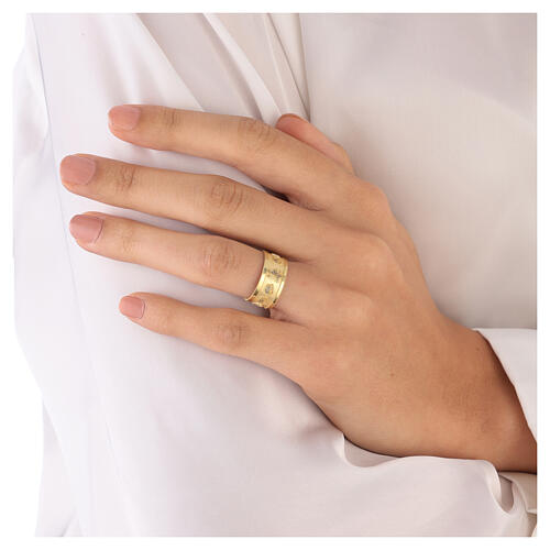 Verstellbarer vergoldeter Ring aus Silber 925 mit der Heiligen Rita 2