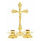 Croix d'autel et chandeliers bases décorées s1