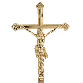 Crucifixo de mesa e dois castiçais latão 53x30 cm