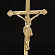 Crucifixo de mesa e dois castiçais latão 53x30 cm s5