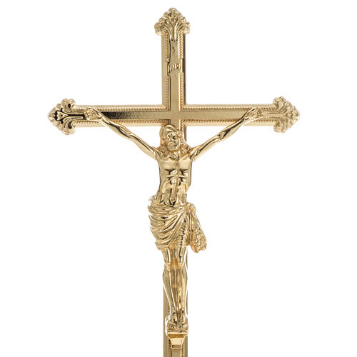 Altar cross with 2 candle holders in brass 2