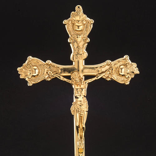Altar cross with 2 candle holders in brass 38 x 19cm 5
