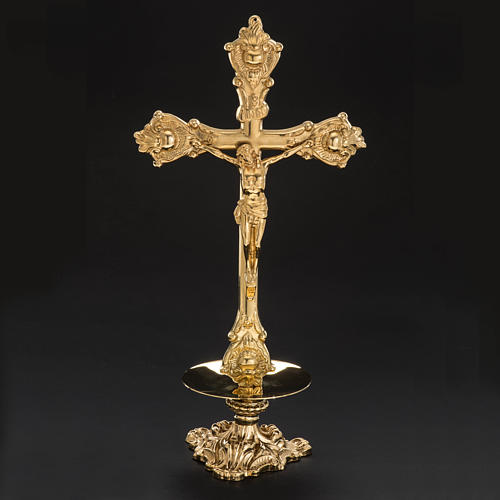 Altar cross with 2 candle holders in brass 38 x 19cm 6