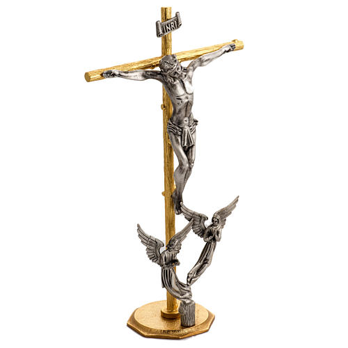 Altar cross and candle holders with flames and angels in bronze 3