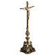 Cruz de mesa y candelabros bronce fundido oxidado s3
