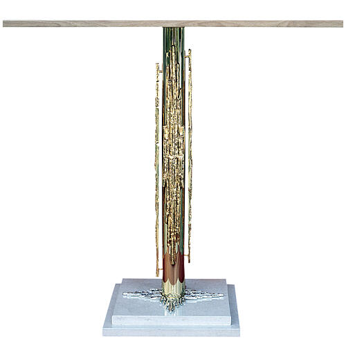 Altar in brass with marble base 1