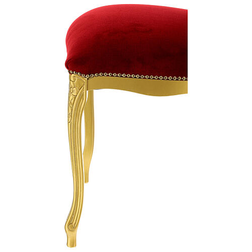 Silla de madera de nogal estilo barroco acabado pan de oro y terciopelo rojo 6