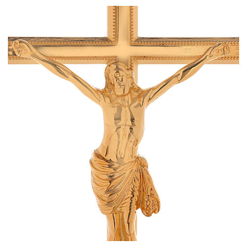 Altarset aus Kreuz und niedrigen Leuchtern aus vergoldetem Messing (24 Karat) 7