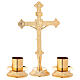 Conjunto para altar cruz e castiçais latão dourado s3