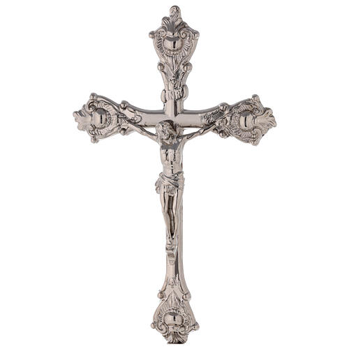 Altarset aus Kreuz und Leuchtern aus versilbertem Messing mit glattem Sockel 2