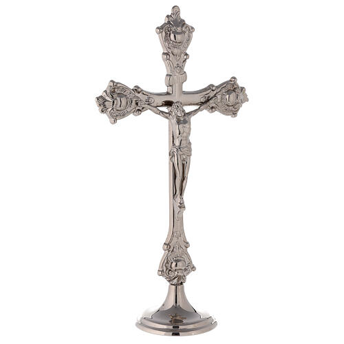 Altarset aus Kreuz und Leuchtern aus versilbertem Messing mit glattem Sockel 4