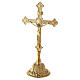 Cruz altar latón dorado base flores 30 cm s3