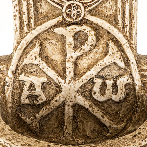 Cross-shaped stoup in stone, Bethléem 3