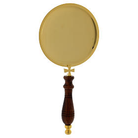 Communion paten in gold-plated brass with wooden handle