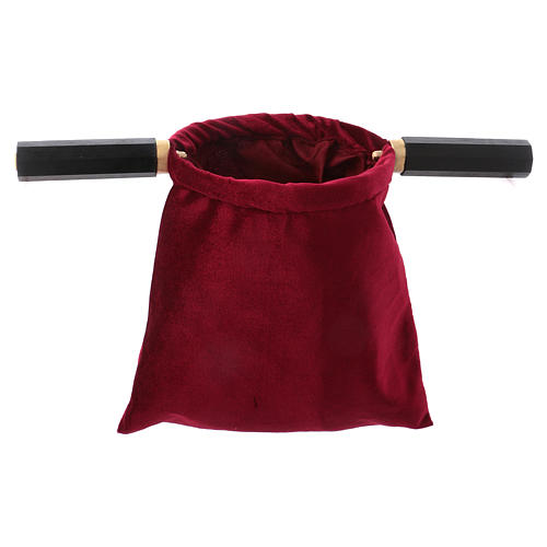 Bag for alms in red velvet with two handles 1