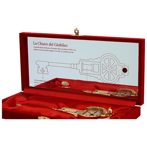 Der Jubiläumsschlüssel in limitierter Auflage aus vergoldeter Bronze mit 24K Gold und Kristallen 8