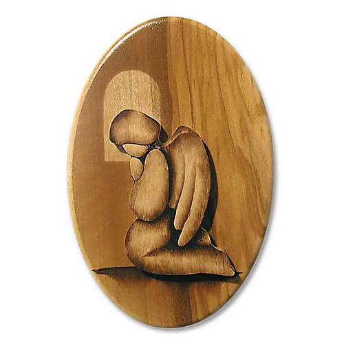 Ange gardien sur rond en bois d'olivier 1