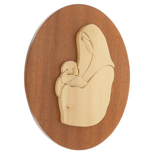 Bajorrelieve de María Madre en forma ovalada de caoba, 35x30 cm. 2