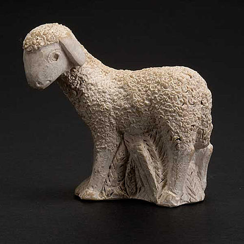 Owca Szopka z Autun kamień biały malowany 2