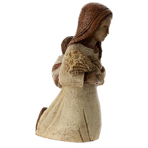 Shepherdess with spikes and child for Rural Nativity Scene ochre 6