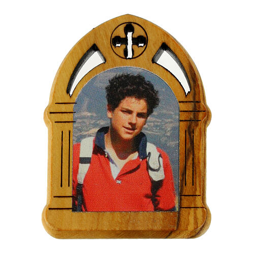 Quadretto Carlo Acutis forma arco legno ulivo 5x4 cm 1
