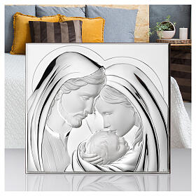 Thilia, Reliefbild, Heilige Familie, Aluminium silberfarben mit farbigen Details – 35 × 40 cm