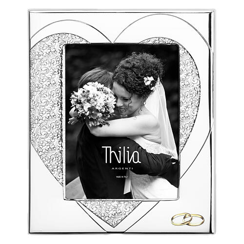 Cadre Thilia en aluminium argenté avec cœurs, arabesques et alliances 30x25 cm 1