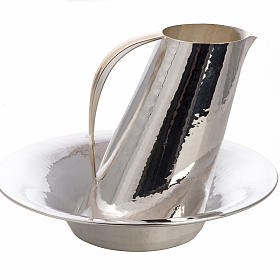 Ewer and basin, Aqua model s4