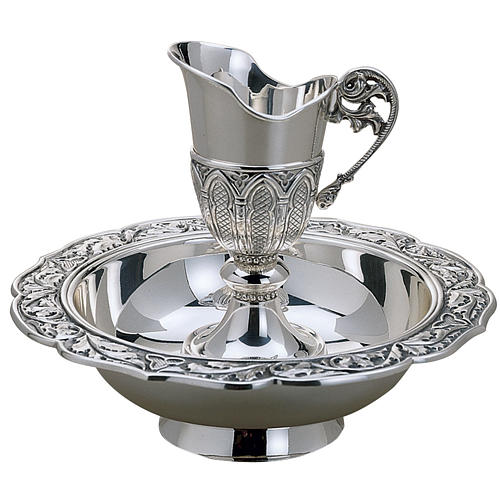 Ewer and basin in silver brass, Molina 1