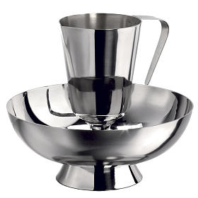 Lavabogarnituren: Kanne und Wasserschale von Molina aus Inox-Stahl Lavabogarnituren: Kanne und Wasserschale von Molina aus Inox-Stahl