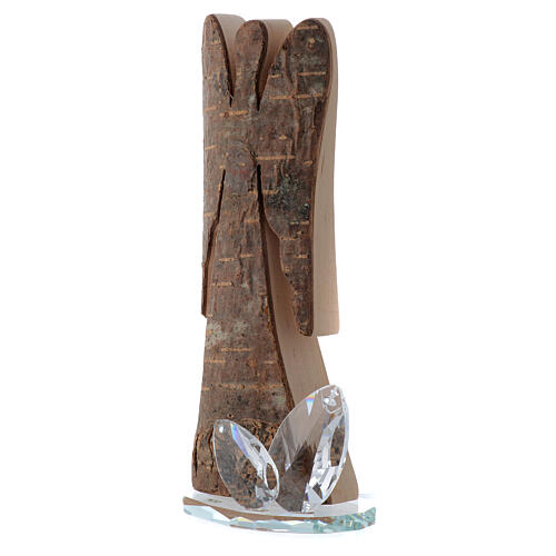 Engelsfigur aus Holzrinde auf Kristallsockel, 16 cm 2