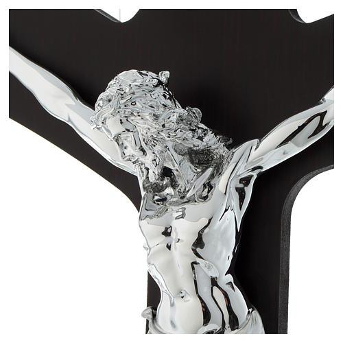 Crucifix in dark wengè wood with body in silver 2