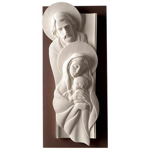 Sacred Family, vertical bas-relief in resin and wood 1