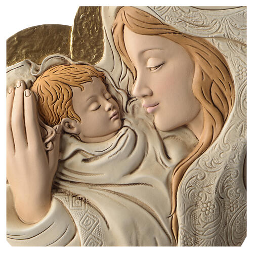 Relief aus Harz Umarmung Maria und Kind, bemalt 2