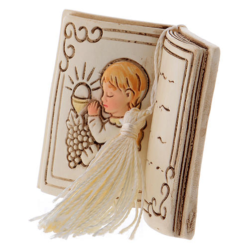 Book-shaped party favour with praying girl 6 cm 2