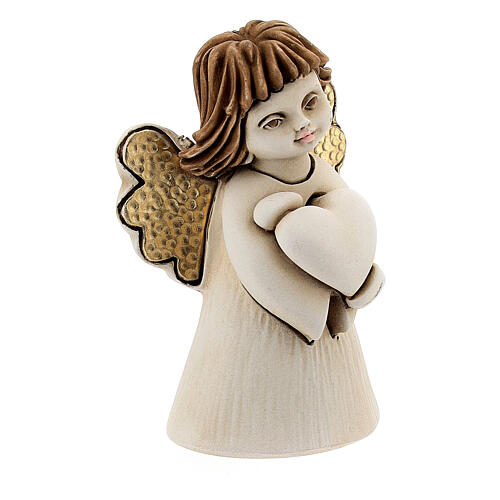 Angel with heart in resin, 10 cm 3