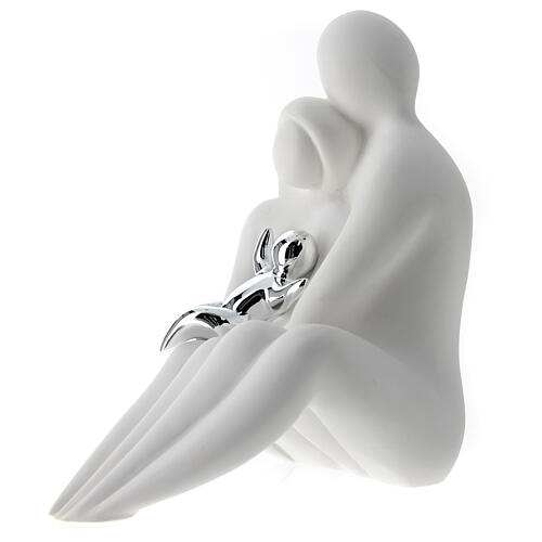Sitting embraced parents 15 cm silver baby resin 3
